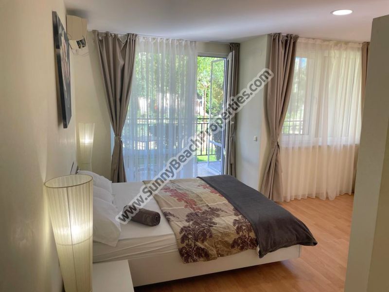 Park view spacious luxury furnished studio apartment for sale in Holiday & Orchid Fort Club 800m. from beach, 500m. from downtown Sunny beach, Bulgaria 