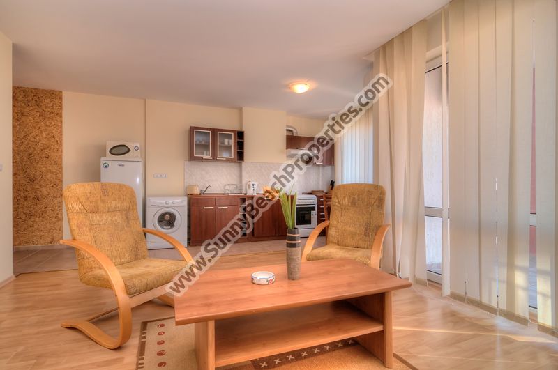 1-bedroom apartments for rent in Beachfront Privilege Fort Beach right on the beach in Elenite resort, Bulgaria